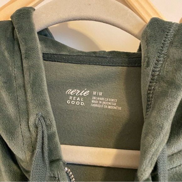 Aerie Green Velour Lounge Set size Medium - Picture 4 of 10